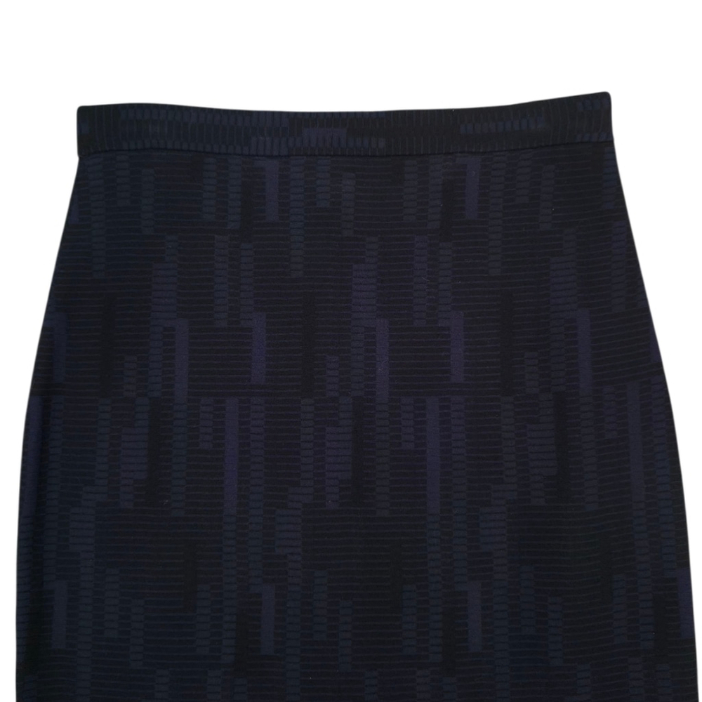 St. John Navy Textured Knit Midi Pencil Skirt Size Small - Picture 5 of 11